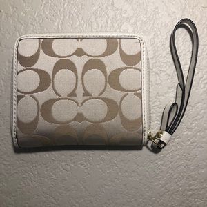 Coach Bags - Coach Wallet Coach Bags - Coach Wallet